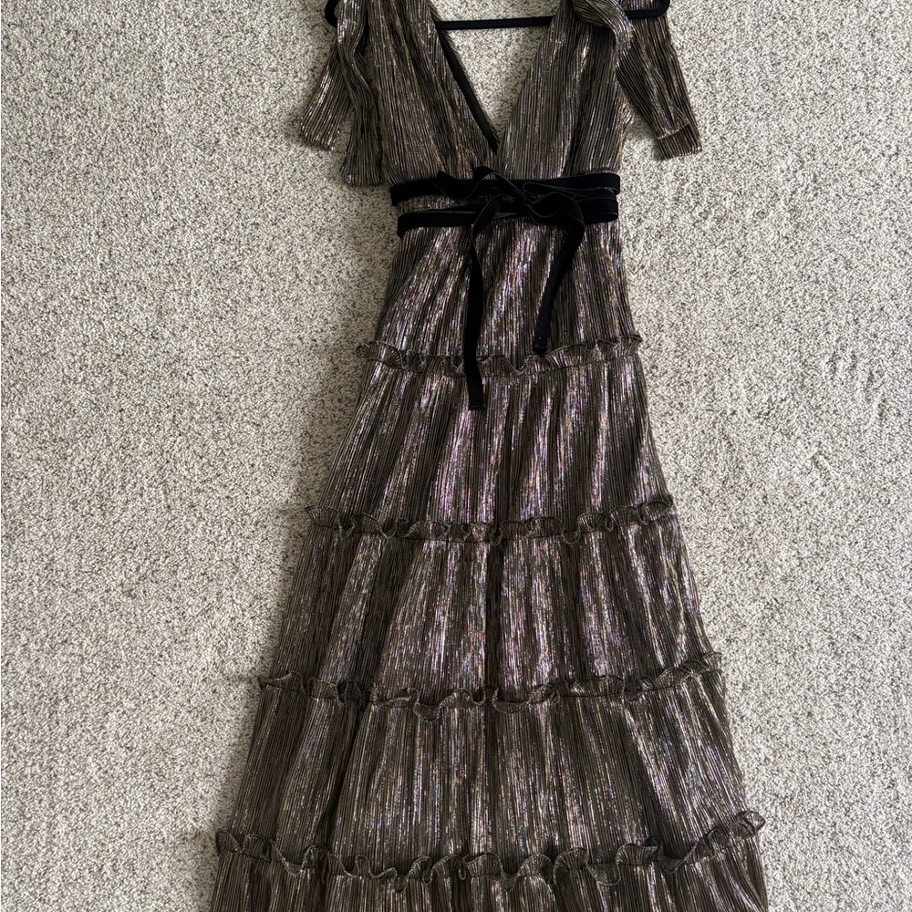Lulu's Gray Ruffled Tiered Maxi Dress with Flutter Sleeves
